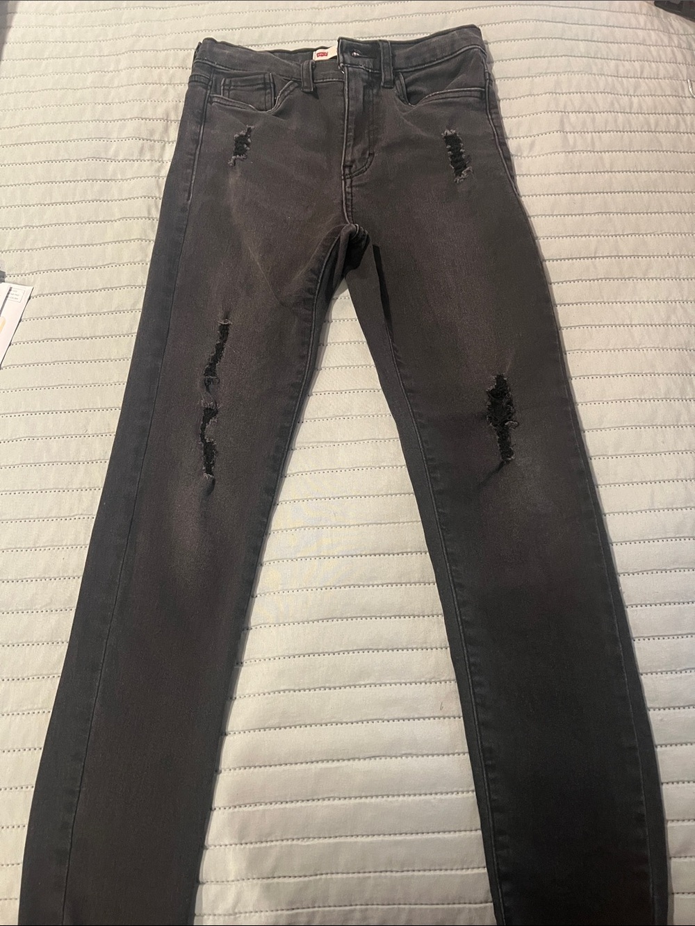 Levis Distressed Skinny Jeans - girls